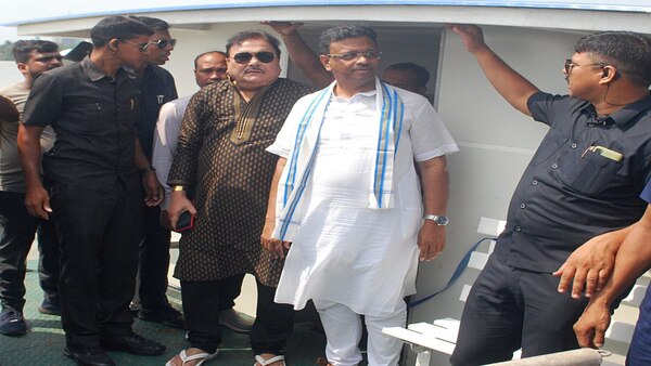যাঁরা ছিলেন এদিনের অনুষ্ঠানে যাঁরা ছিলেন এদিনের অনুষ্ঠানে