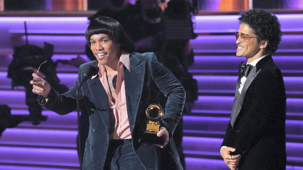 ৬৪ তম গ্র্যামি অ্যাওয়ার্ড, সেরা নবাগত শিল্পীর পুরস্কার উঠলো অলিভিয়া রদরিগোর হাতে