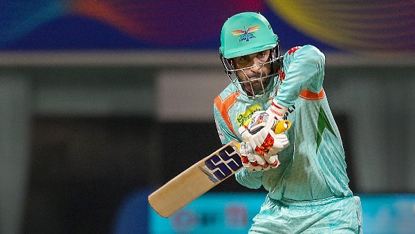 আইপিএল-এ এক হাজার রান স্পর্শের সুযোগ দীপার হুডার কাছেও: আইপিএল-এ এক হাজার রান স্পর্শের সুযোগ দীপার হুডার কাছেও: