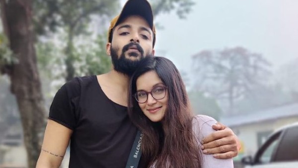  সৌরভ-মিথিলা জুটি