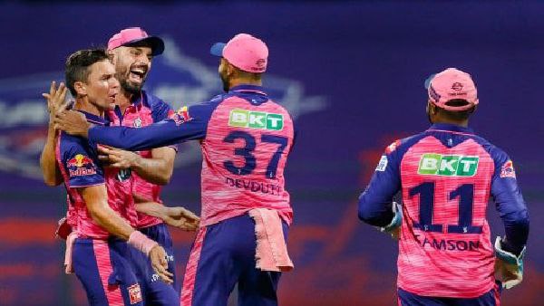 নিউজিল্যান্ডের সেন্ট্রাল কন্ট্র্যাক্ট থেকে কিছু দিন আগেই অব্যাহতি চান ট্রেন্ট বোল্ট: