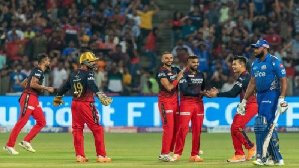 ধোনিদের টি ২০ বিশ্বজয় দেখেই আকাশ দীপ নেন কোন সিদ্ধান্ত?