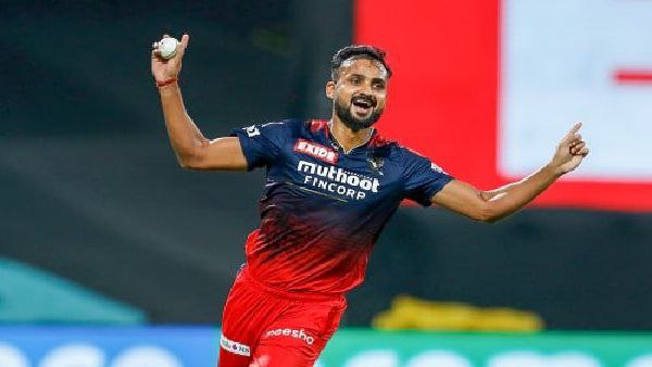 ধোনিদের টি ২০ বিশ্বজয় দেখেই আকাশ দীপ নেন কোন সিদ্ধান্ত?