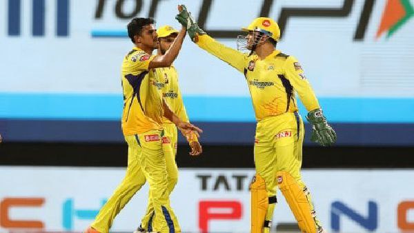 চলতি আইপিএলে প্রথম জয় চেন্নাই সুপার কিংসের চলতি আইপিএলে প্রথম জয় চেন্নাই সুপার কিংসের