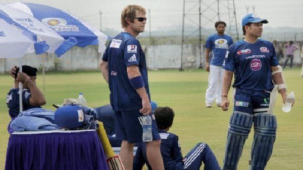 সচিন তেন্ডুলকরের চরণ স্পর্শ জন্টি রোডসের! সচিন তেন্ডুলকরের চরণ স্পর্শ জন্টি রোডসের!