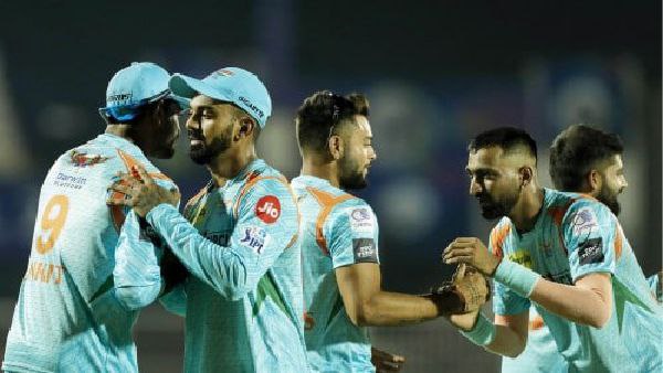 শাস্ত্রীর প্রশংসা শাস্ত্রীর প্রশংসা