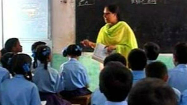 শিক্ষক শিক্ষিকাদের মধ্যে হতাশা