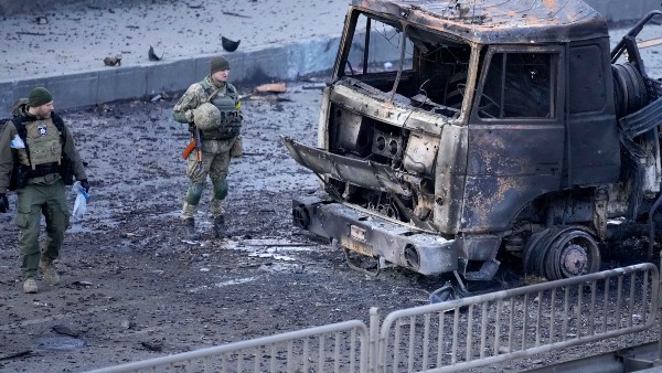 ফের আলোচনায় বসতে চলেছে দুপক্ষ