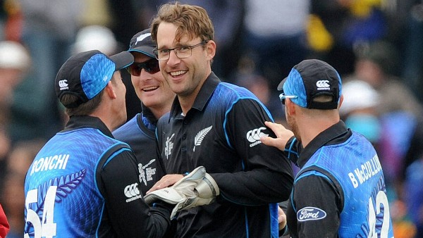 ওয়াইড বলকে ডিআরএস-এর অধীনে আনার সাওয়াল ভিত্তোরির: ওয়াইড বলকে ডিআরএস-এর অধীনে আনার সাওয়াল ভিত্তোরির: