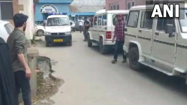 জঙ্গিদের কাশ্মীরি পণ্ডিত হত্যায় মোদী সরকারকে তোপ কংগ্রেস নেতার! 