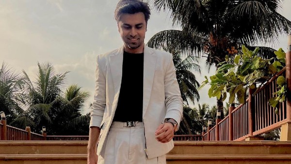 কোন গ্রামে করা হয়েছে পঞ্চায়েত ২-এর শুটিং , ভাইরাল ছবি
