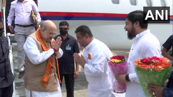 কপ্টারে সফরসঙ্গী শুভেন্দু-সুকান্ত-নিশীথ কপ্টারে সফরসঙ্গী শুভেন্দু-সুকান্ত-নিশীথ