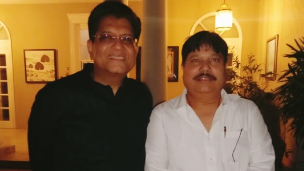 প্রসঙ্গ মন্ত্রী পীযূষ গোয়েল ও অর্জুন সিং-এর সাক্ষাত প্রসঙ্গ মন্ত্রী পীযূষ গোয়েল ও অর্জুন সিং-এর সাক্ষাত