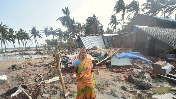 পুরীর উপকূলের কাছ দিয়ে বয়ে যাবে অশনি