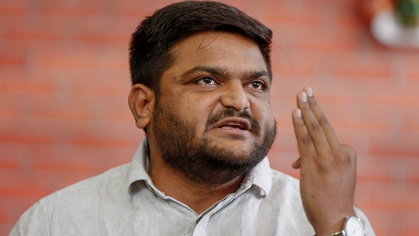 প্রাক্তন কংগ্রেসিরা বিজেপির টিকিট লড়াইয়ে প্রাক্তন কংগ্রেসিরা বিজেপির টিকিট লড়াইয়ে