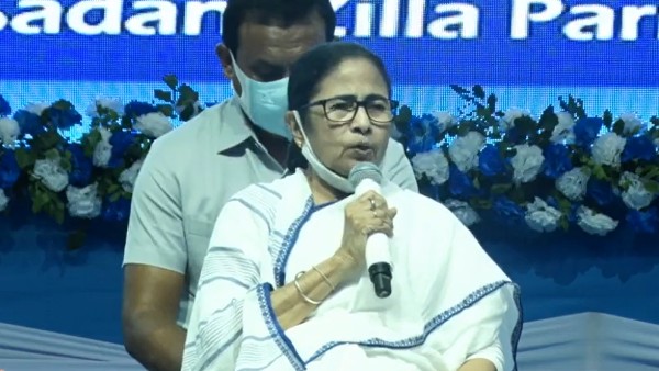 স্বাস্থ্যাসাথী কার্ডে কেন পরিষেবা দিতে চায় না বেসরকারি হাসপাতালগুলি? স্বাস্থ্যাসাথী কার্ডে কেন পরিষেবা দিতে চায় না বেসরকারি হাসপাতালগুলি?