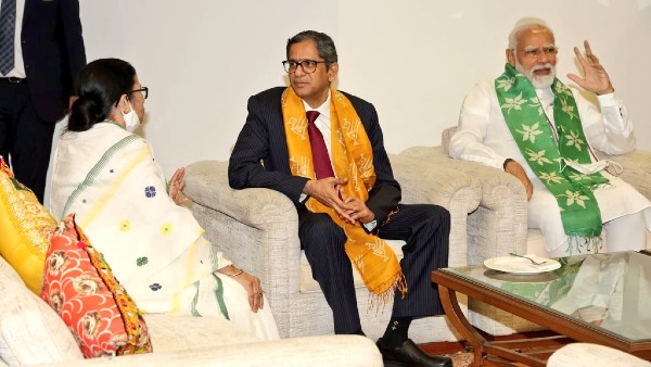 রাজনৈতিক কারণে জনস্বার্থ মামলা রাজনৈতিক কারণে জনস্বার্থ মামলা