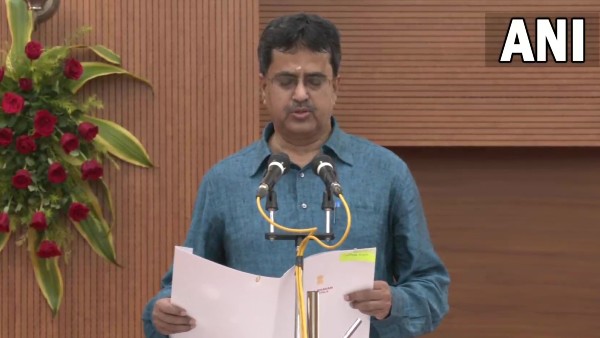 আজ শপথ অনুষ্ঠান 