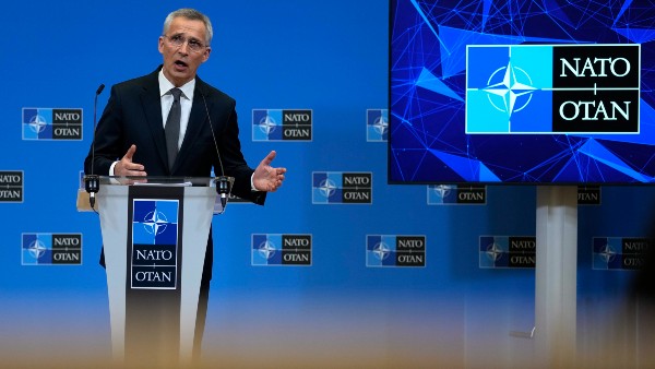 রুশ ভীতি , ন্যাটোর সদস্য পদ চেয়ে আবেদন সুইডেন ও ফিনল্যান্ডের রুশ ভীতি , ন্যাটোর সদস্য পদ চেয়ে আবেদন সুইডেন ও ফিনল্যান্ডের