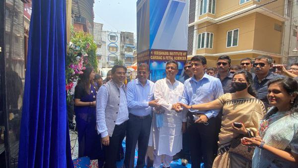 রাজনীতিতে এলে ভালোই রাজনীতিতে এলে ভালোই
