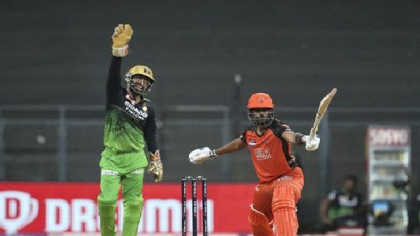 শাস্ত্রীর মত শাস্ত্রীর মত