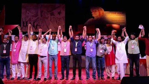 পরিবেশ আন্দোলনে সামনের সারিতে