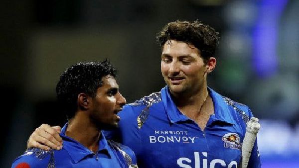 রোহিতকে সমর্থন