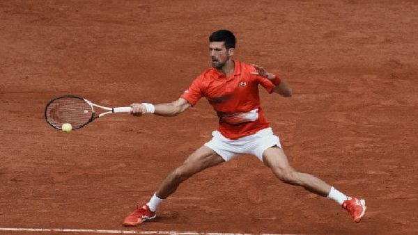 জকোভিচ ফরাসি ওপেন খেতাবের দিকে এগিয়ে গেলেও মন খারাপ জকোভিচ ফরাসি ওপেন খেতাবের দিকে এগিয়ে গেলেও মন খারাপ