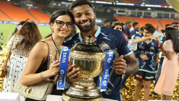 পাণ্ডিয়ার প্রশংসা