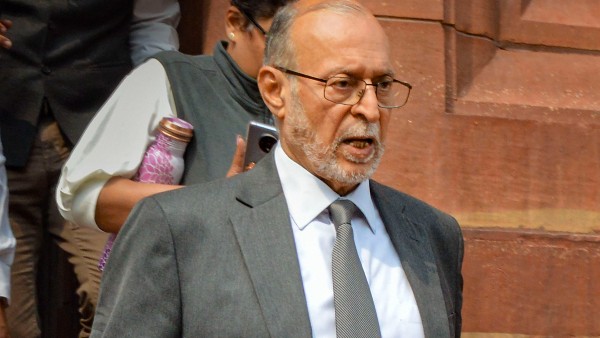 উত্তরসূরি নিয়োগের কথা চলছে