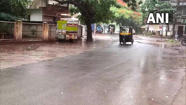 কলকাতায় আংশিক মেঘলা আকাশ