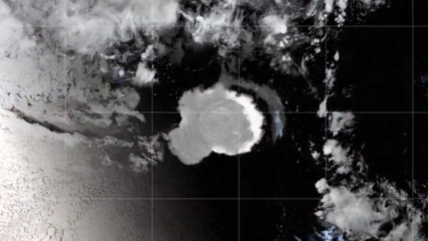 মনুষ্যবিহীন জাহাজে নতুন আগ্নেয়গিরির ক্রিয়াকলাপ ম্যাপ 