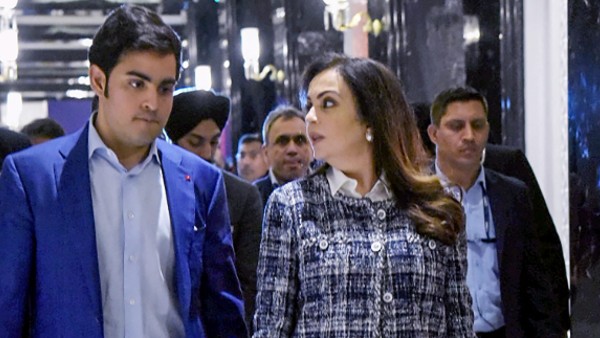 রাজকীয় গাড়ির সংগ্রহ রাজকীয় গাড়ির সংগ্রহ