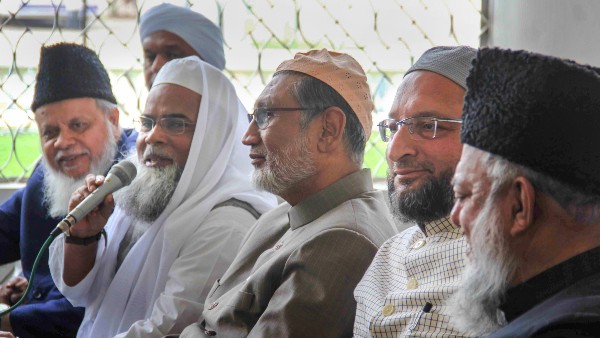 কী বলছে অল ইন্ডিয়া মুসলিম পারসনাল ল বোর্ড? কী বলছে অল ইন্ডিয়া মুসলিম পারসনাল ল বোর্ড?