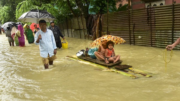বাড়ছে ডাইরিয়া কলেরার প্রকোপ বাড়ছে ডাইরিয়া কলেরার প্রকোপ