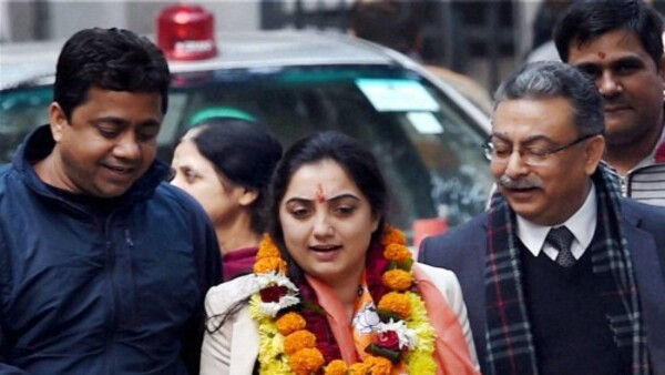 অপমানজনক মন্তব্য অপমানজনক মন্তব্য