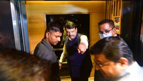 আলোচনায় ফর্মুলা সিক্স আলোচনায় ফর্মুলা সিক্স