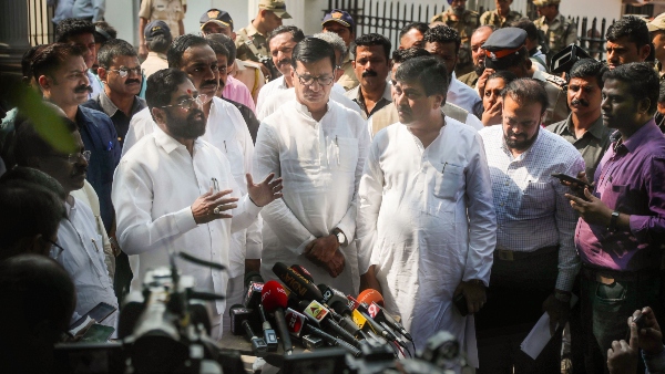 সরকার ফেলার মরিয়া প্রচেষ্টা বিজেপির