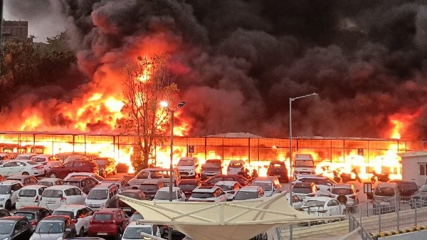 বেশ জনপ্রিয় একটি ক্লাবের মধ্যে অন্যতম 