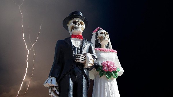 ৩০০০ বছর ধরে চলে আসছে চিনে ভূতের বিয়ে