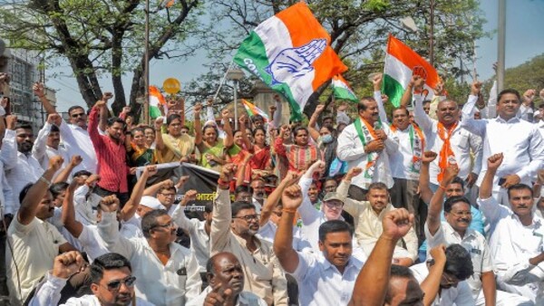 ফিরে আসার লড়াইয়ে অগ্রগণ্য কংগ্রেসই প্রধান বিরোধী ফিরে আসার লড়াইয়ে অগ্রগণ্য কংগ্রেসই প্রধান বিরোধী
