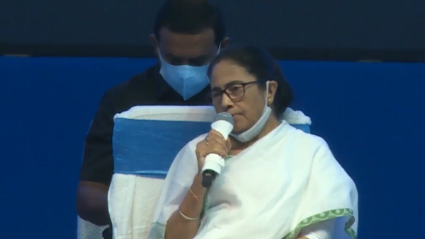 দুর্গাপুরে প্রশাসনিক সভা দুর্গাপুরে প্রশাসনিক সভা