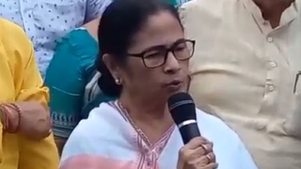 দেশকে শাসন করার অধিকার আপনার নেই: মমতা দেশকে শাসন করার অধিকার আপনার নেই: মমতা