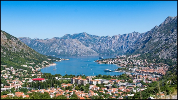 মন্টেনেগ্রো মন্টেনেগ্রো