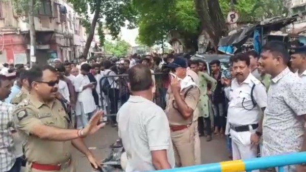 ছুটে আসেন কলকাতা পুলিশ কমিশনার