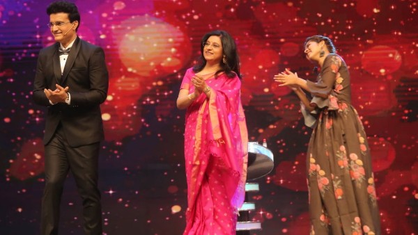 জেলায় জেলায় যুদ্ধ