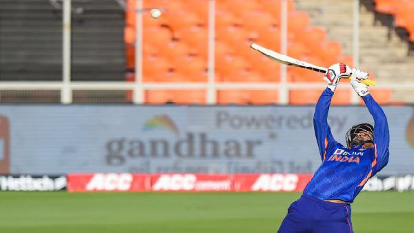 আয়ারল্যান্ডের বিরুদ্ধে প্রথম ম্যাচের সংক্ষিপ্ত লেখাঝোকা: আয়ারল্যান্ডের বিরুদ্ধে প্রথম ম্যাচের সংক্ষিপ্ত লেখাঝোকা: