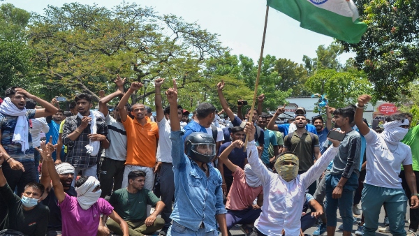 প্রচলিত ধারণা:‌ এতে সশস্ত্র বাহিনীর কার্যকারিতা ক্ষতিগ্রস্ত হবে