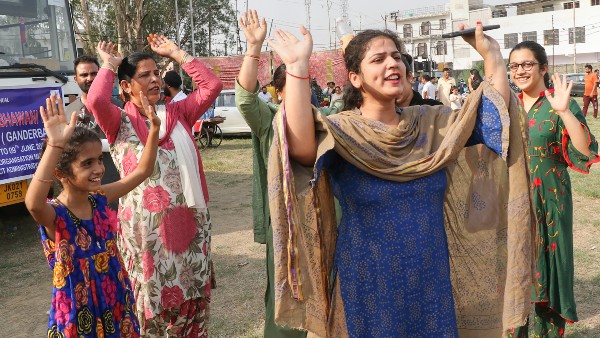 মেলা থেকে দূরে থাকছে রামকৃষ্ণ মহাসম্মেলন মেলা থেকে দূরে থাকছে রামকৃষ্ণ মহাসম্মেলন