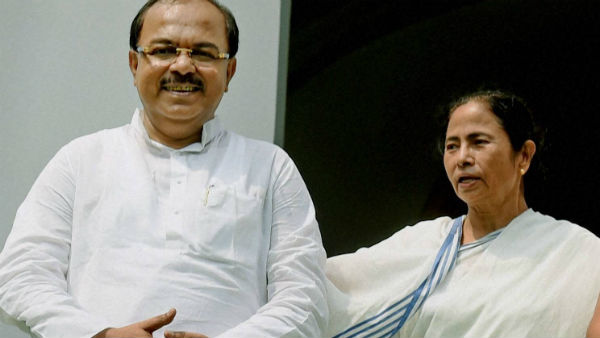 পুরনো ছন্দে ফিরে গিয়েছেন শোভন চট্টোপাধ্যায়